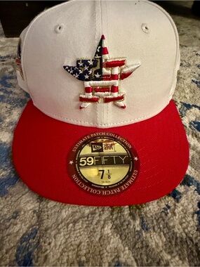 New Era 59FIFTY White & Red Fitted HOUSTON ASTROS AL patch